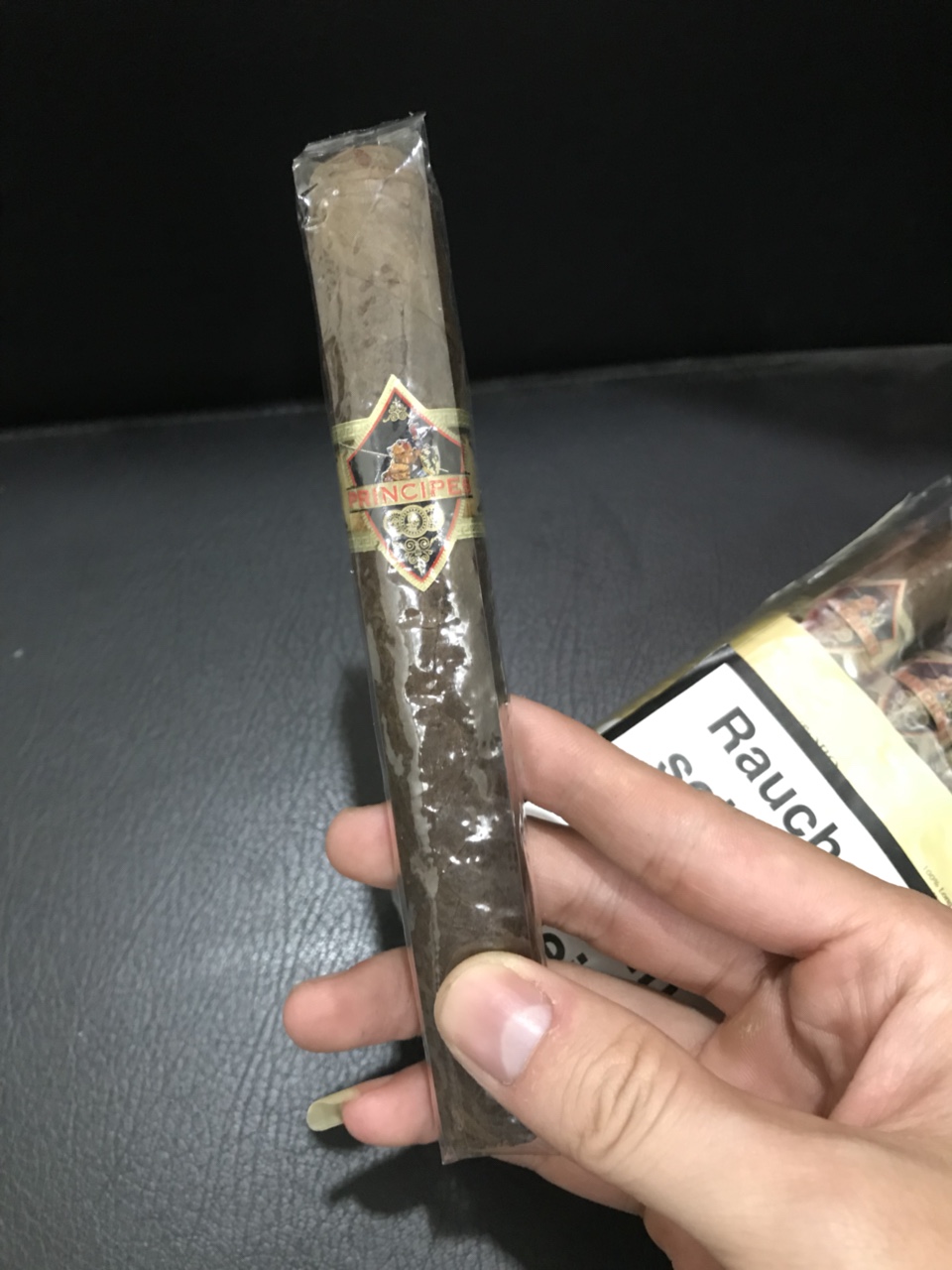 Principes Claro Toro - Xì gà Dominica (Điếu lẻ) - Ảnh 3