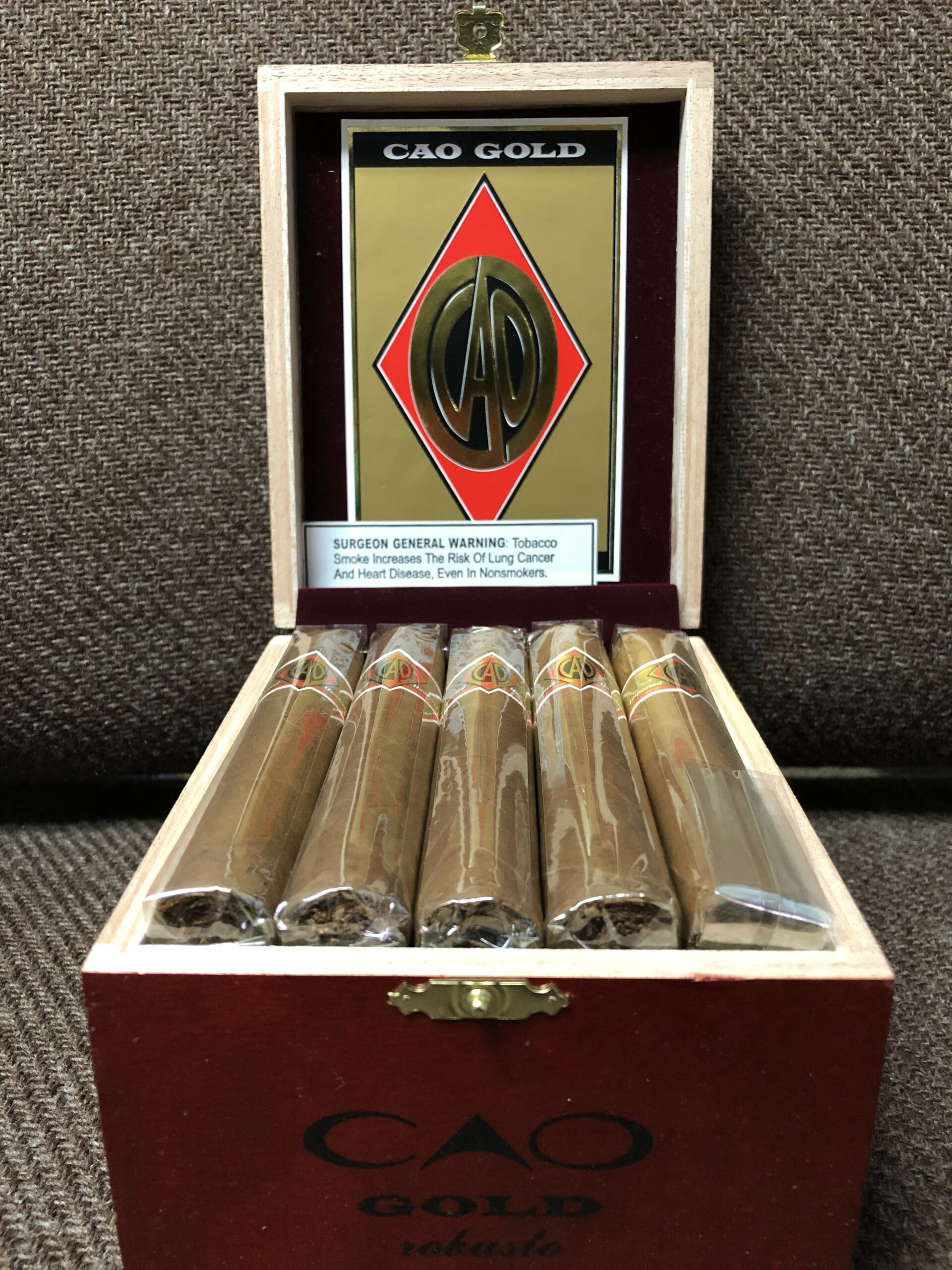 CAO Gold Robusto (điếu lẻ) - Ảnh 5