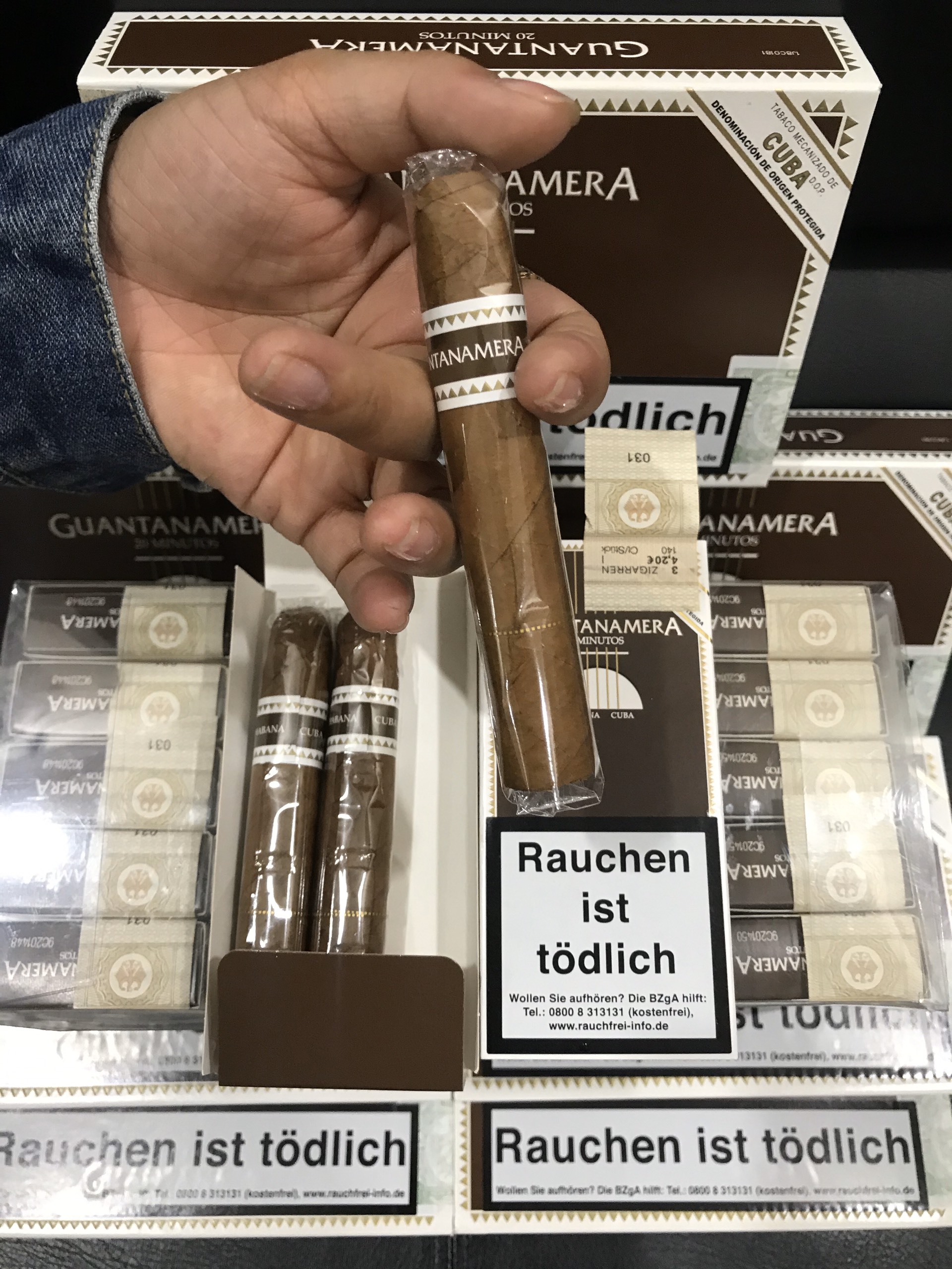 Guantanamera Minutos (hàng Cuba xuất Đức) - hộp 3 điếu - Ảnh 2
