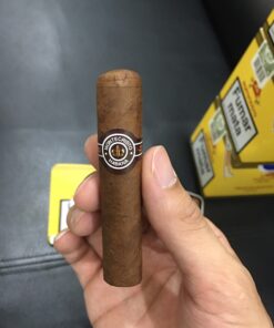 Alternative view of Montecristo Media Corona (hộp sắt 5 điếu)