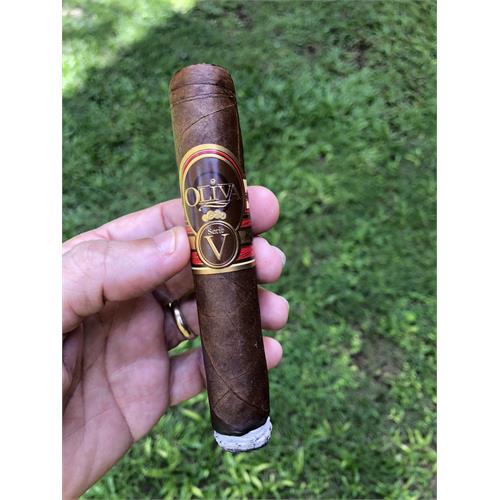 Oliva Serie V Melanio Robusto Maduro (pack 5 điếu) - Ảnh 4