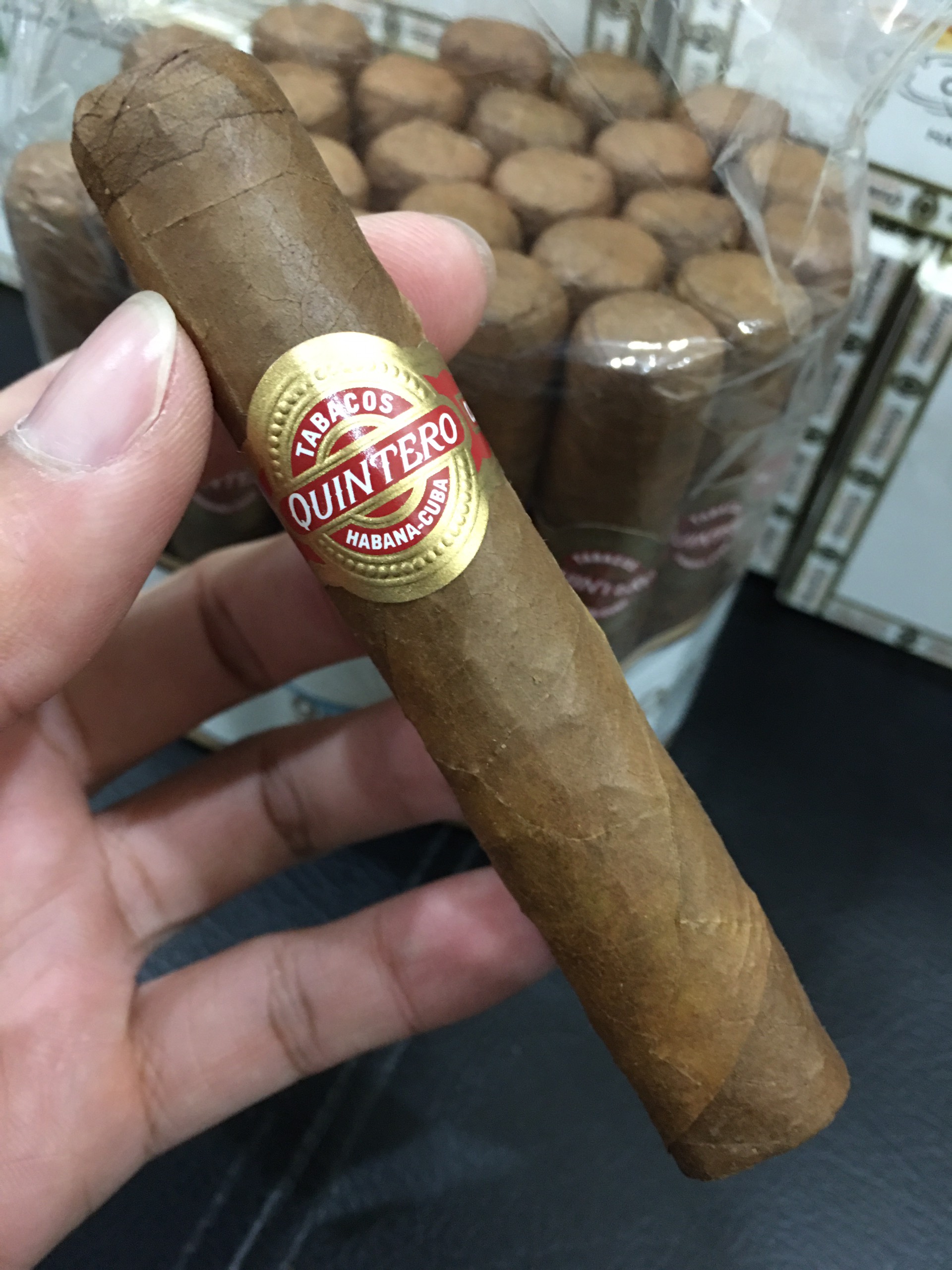Quintero Favoritos (điếu lẻ)