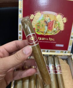 Xì gà Romeo y Julieta Reserva Real Corona (điếu lẻ)