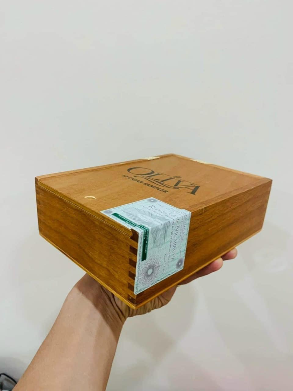 Oliva 12 sampler (hộp gỗ 12 điếu) - Ảnh 4