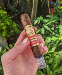 Alternative view of Romeo y Julieta Crafted by AJ Fernandez (pack 5 điếu)