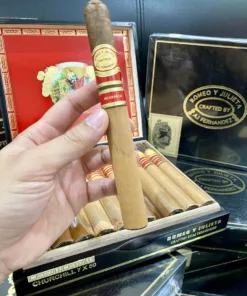 Romeo y Julieta Crafted by AJ Fernandez (điếu lẻ)