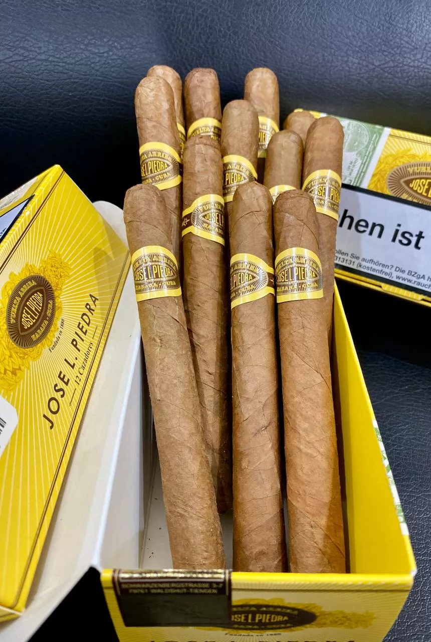 Xì gà Cuba Jose L. Piedra Cazadores (điếu lẻ) - Ảnh 3