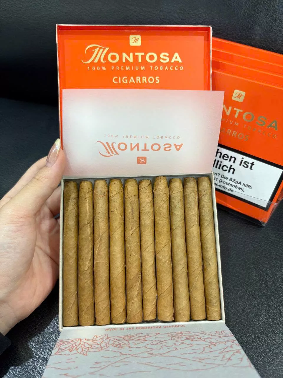 Montosa Cigarros (Hộp 10 điếu)