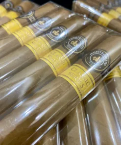 Alternative view of Montecristo Classic (pack 5 điếu)